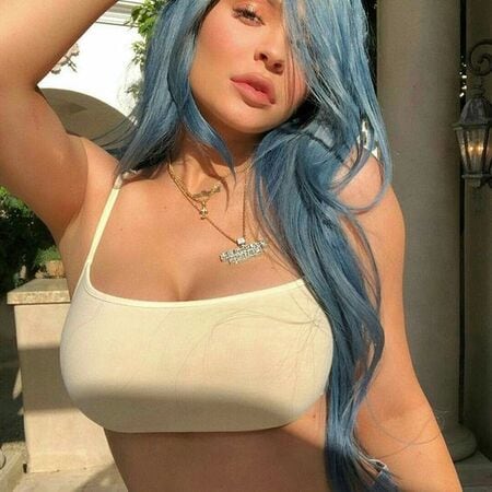Kylie Jenner Blue Hair Color
