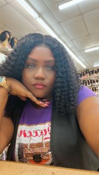 Kinky curly