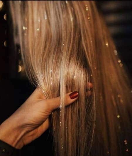 Hair dripping with crystals
