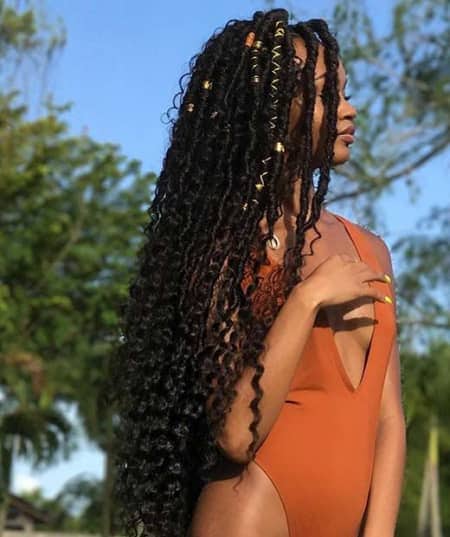 Goddess Faux Locs With Accessories