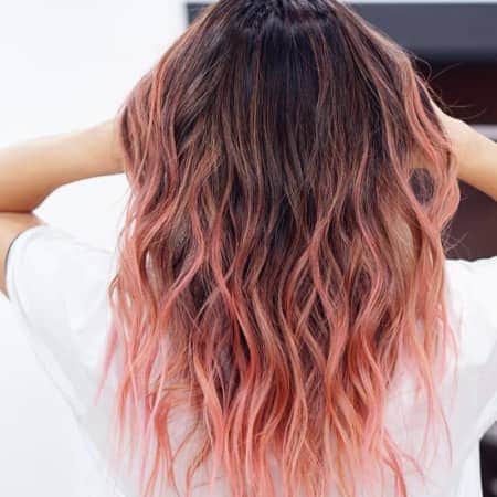 What is pink ombre hair?