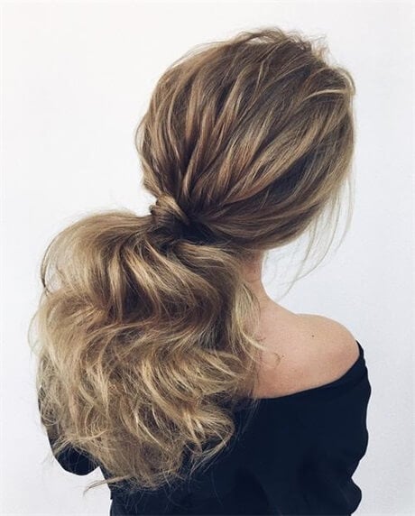 low-ponytail