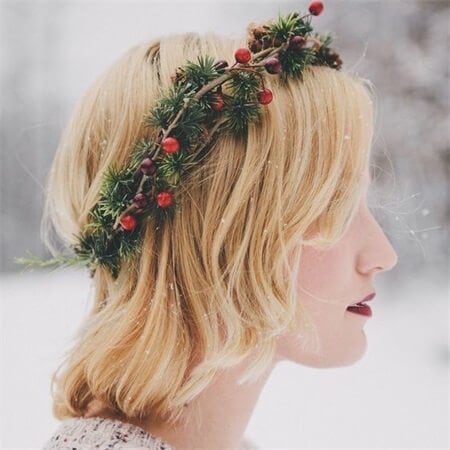 Christmas-hairstyle-for-short-hair