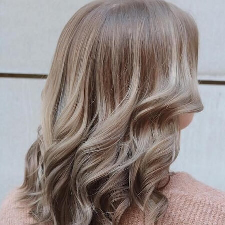 light mushroom blonde hair