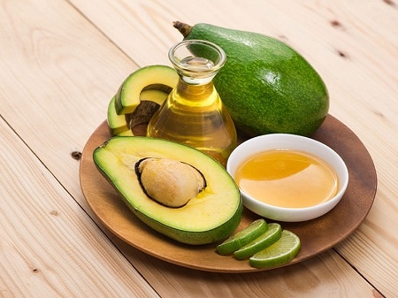 sesame-oil-and-avocados