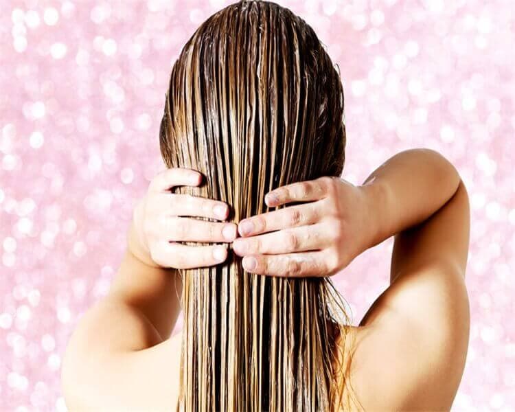 use-proper-shampoo-and-conditioner-to-wash-wigs